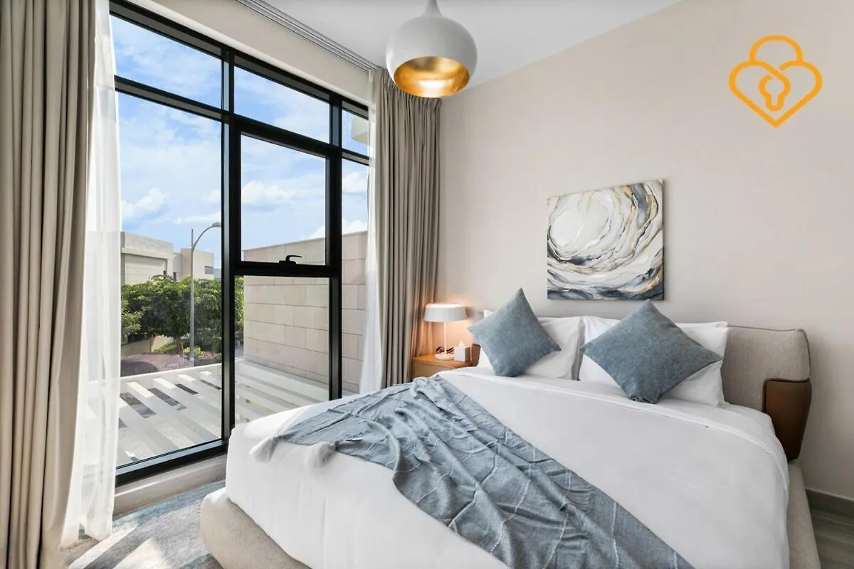 Keysplease 4Br, Nanny Room, Bbq, Garden, Malibu Beach Access, Damac Hills Dubai