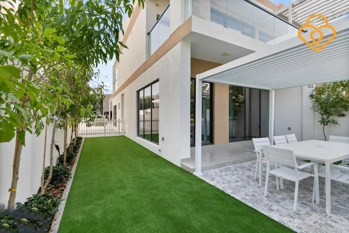 Keysplease 4Br, Nanny Room, Bbq, Garden, Malibu Beach Access, Damac Hills Dubai