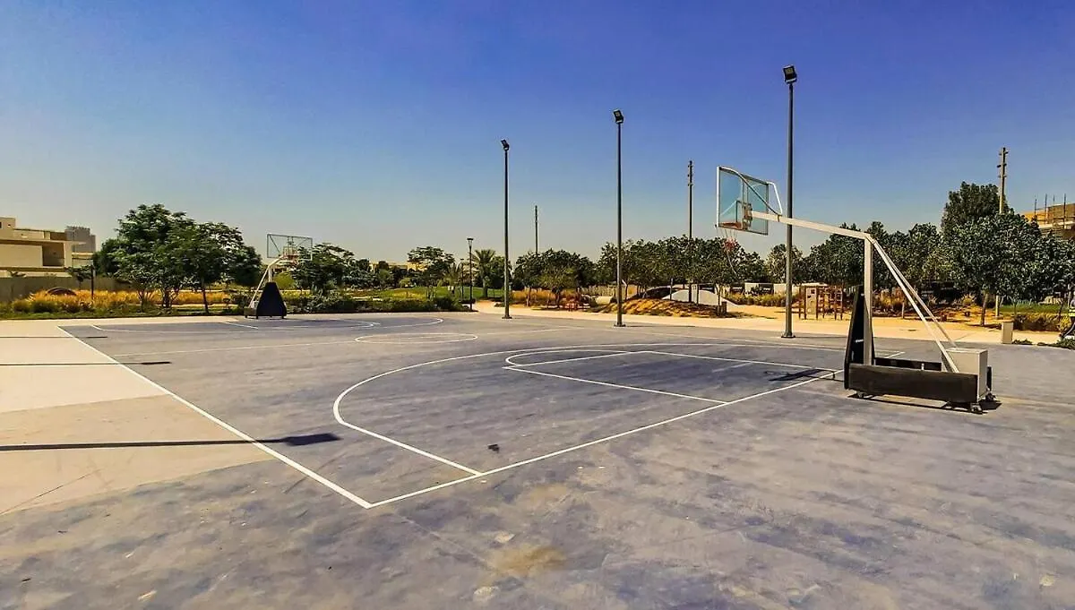 Villa Keysplease 4Br, Nanny Room, Bbq, Garden, Malibu Beach Access, Damac Hills Dubai
