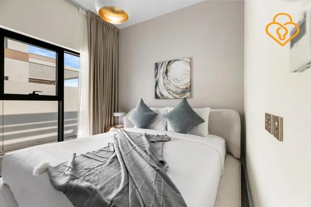 Keysplease 4Br, Nanny Room, Bbq, Garden, Malibu Beach Access, Damac Hills Dubai Villa
